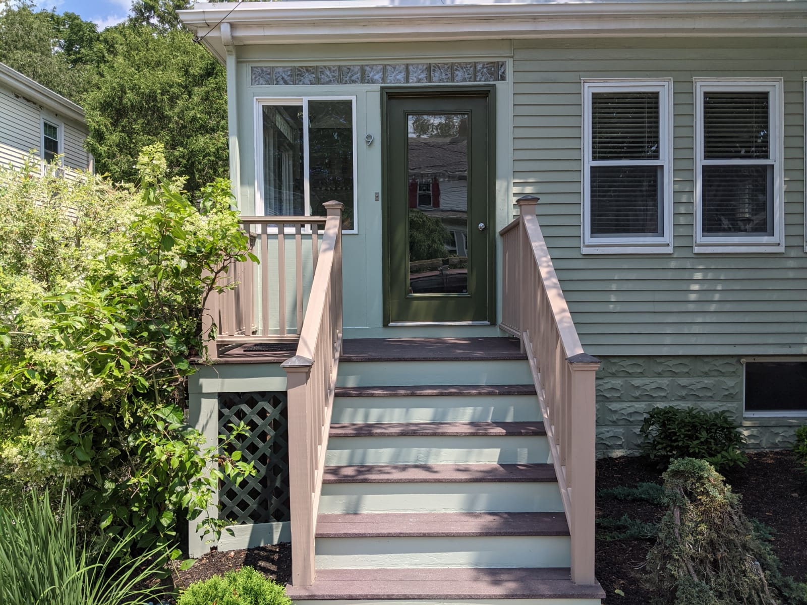 Decks & Balcony